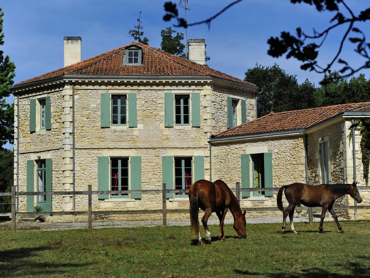 Chateau De L'Isle - Chambres D'Hotes Castelnau-de-Médoc Eksteriør billede