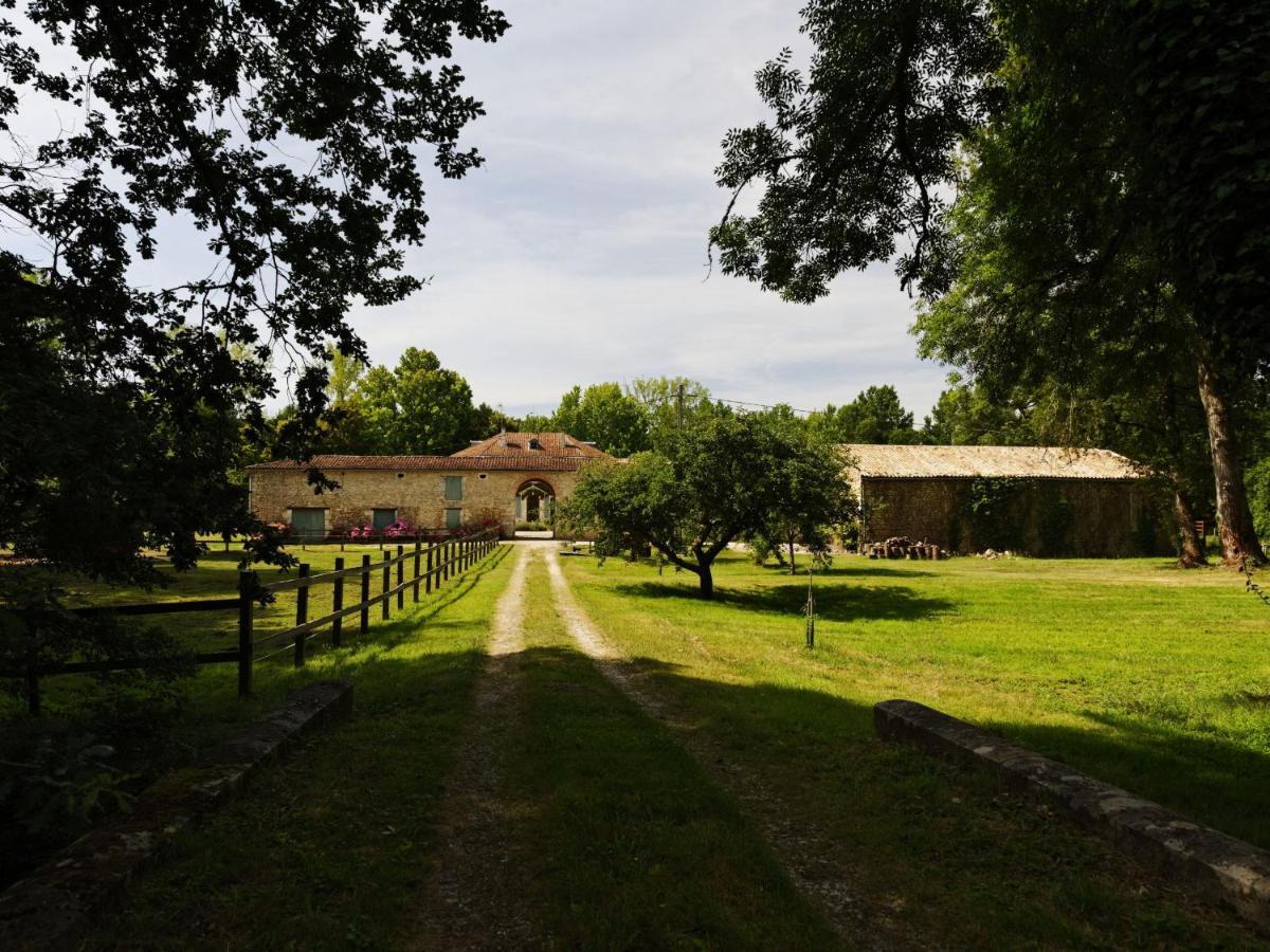 Chateau De L'Isle - Chambres D'Hotes Castelnau-de-Médoc Eksteriør billede