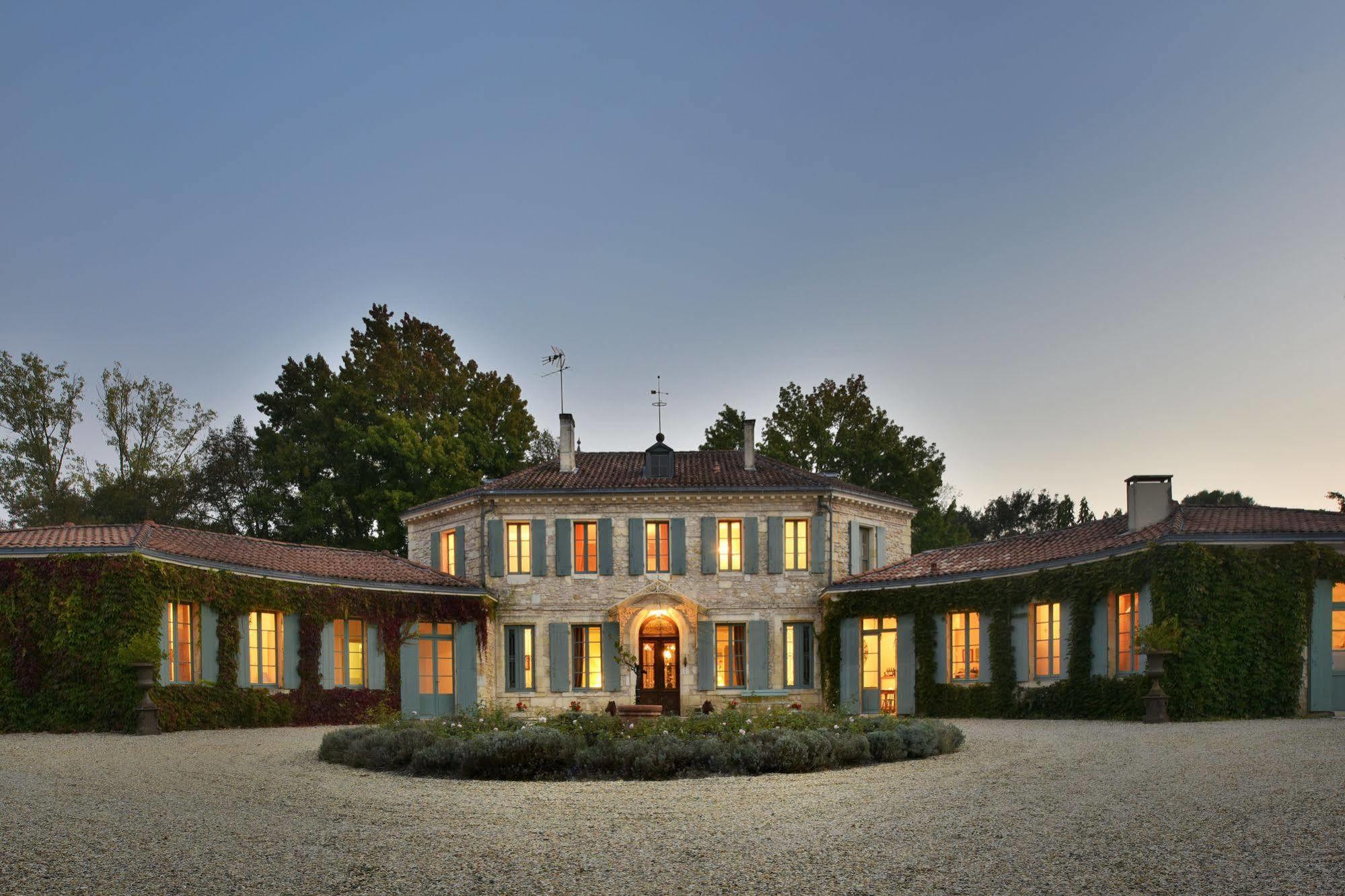 Chateau De L'Isle - Chambres D'Hotes Castelnau-de-Médoc Eksteriør billede